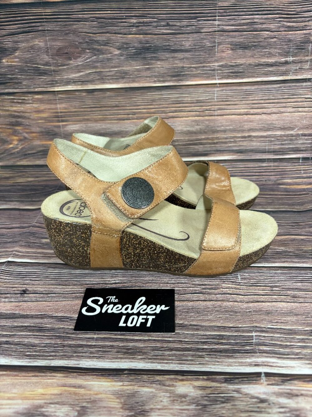 Abeo Una Women's Beige Leather Wedge Sandals Cork Size 9
